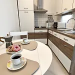 Apartament Poolside Fažana