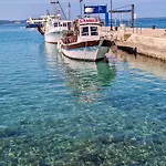Poolside Fažana